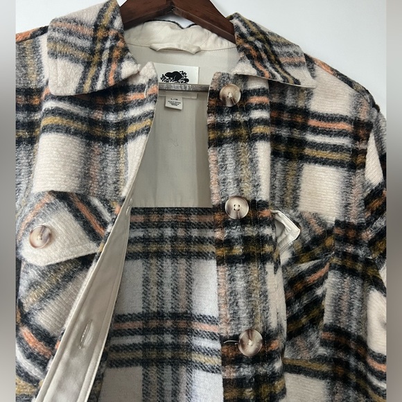 Roots Plaid Shacket - Picture 4 of 5